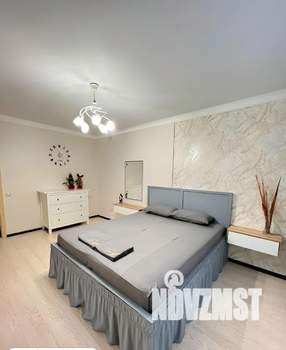3-к квартира, посуточно, 94м2, 1/1 этаж
