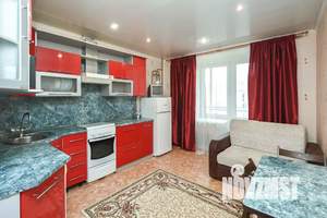 1-к квартира, посуточно, 43м2, 7/10 этаж