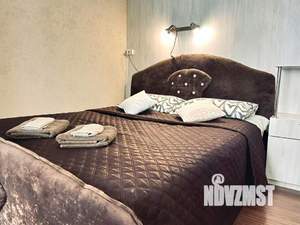 1-к квартира, посуточно, 50м2, 1/1 этаж