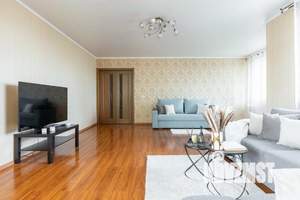1-к квартира, посуточно, 122м2, 1/1 этаж