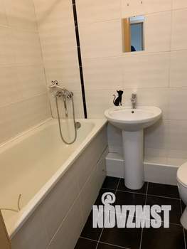 1-к квартира, посуточно, 53м2, 10/18 этаж