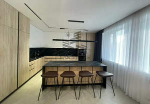 4-к квартира, на длительный срок, 110м2, 14/17 этаж