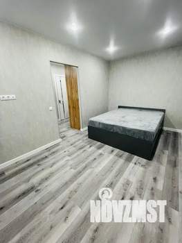 1-к квартира, посуточно, 36м2, 3/10 этаж