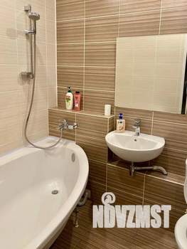 1-к квартира, посуточно, 47м2, 10/17 этаж