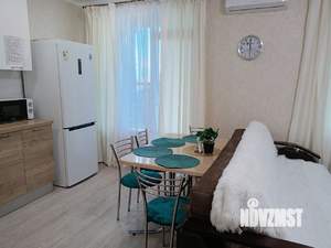 Студия квартира, посуточно, 41м2, 6/21 этаж
