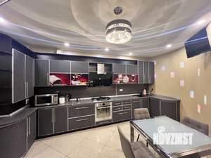 3-к квартира, на длительный срок, 130м2, 3/5 этаж