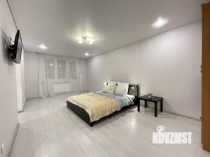 1-к квартира, посуточно, 40м2, 7/19 этаж