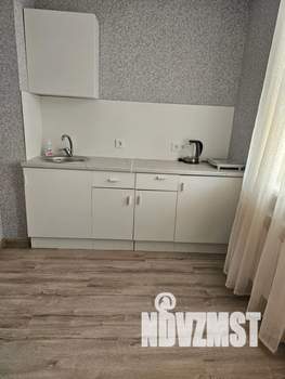 1-к квартира, посуточно, 39м2, 6/18 этаж