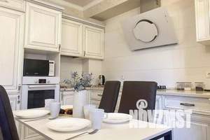 2-к квартира, посуточно, 73м2, 9/10 этаж