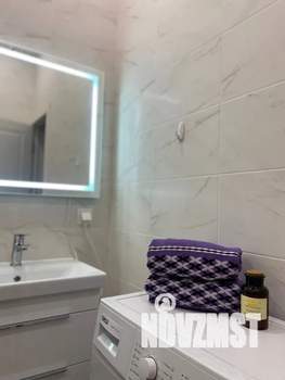 2-к квартира, посуточно, 48м2, 15/16 этаж