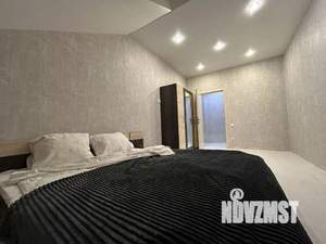 3-к квартира, посуточно, 84м2, 1/1 этаж