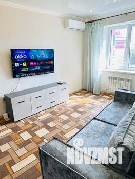 1-к квартира, посуточно, 50м2, 7/12 этаж