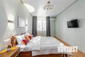 2-к квартира, посуточно, 80м2, 1/1 этаж