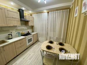 1-к квартира, посуточно, 37м2, 4/10 этаж