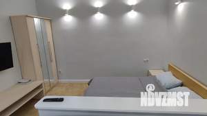 Студия квартира, посуточно, 42м2, 2/6 этаж