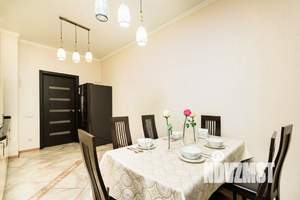 1-к квартира, посуточно, 70м2, 1/1 этаж