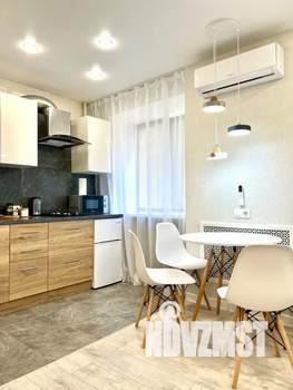 Студия квартира, посуточно, 31м2, 2/5 этаж