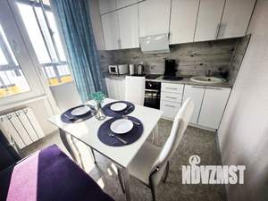 2-к квартира, посуточно, 52м2, 1/1 этаж