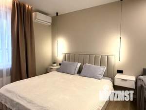 Студия квартира, посуточно, 34м2, 20/24 этаж