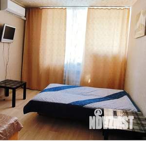 2-к квартира, посуточно, 38м2, 3/12 этаж