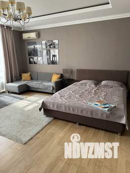 Студия квартира, посуточно, 62м2, 5/12 этаж