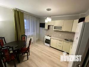 1-к квартира, посуточно, 42м2, 2/18 этаж