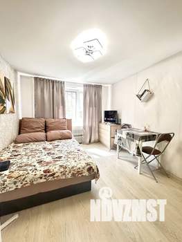 Студия квартира, посуточно, 20м2, 1/10 этаж