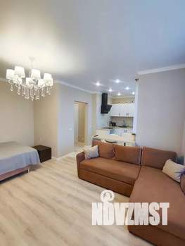 Студия квартира, посуточно, 30м2, 11/19 этаж