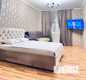 1-к квартира, посуточно, 50м2, 8/10 этаж