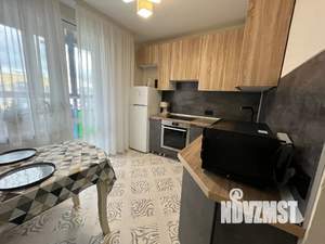 1-к квартира, посуточно, 32м2, 17/17 этаж