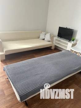 Студия квартира, посуточно, 31м2, 8/19 этаж