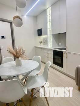 1-к квартира, посуточно, 38м2, 2/24 этаж