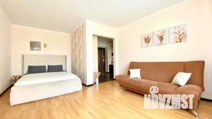 1-к квартира, посуточно, 44м2, 1/1 этаж