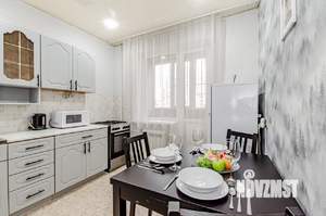 1-к квартира, посуточно, 35м2, 9/10 этаж