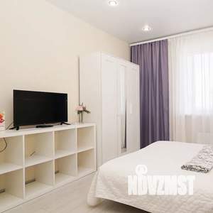 1-к квартира, посуточно, 38м2, 22/23 этаж