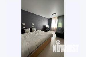 1-к квартира, посуточно, 40м2, 3/23 этаж