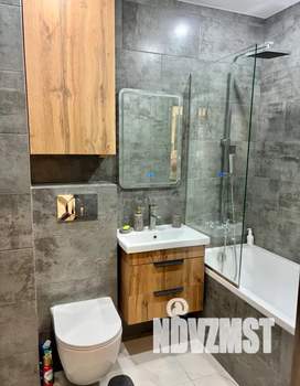 1-к квартира, посуточно, 39м2, 6/18 этаж