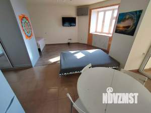 Студия квартира, посуточно, 45м2, 9/9 этаж