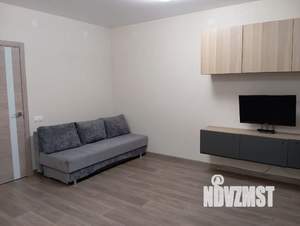 Студия квартира, посуточно, 29м2, 1/9 этаж