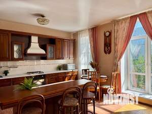 3-к квартира, посуточно, 108м2, 3/4 этаж