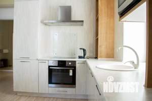 2-к квартира, посуточно, 65м2, 1/1 этаж