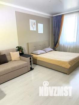 1-к квартира, посуточно, 42м2, 15/21 этаж