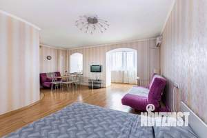 1-к квартира, посуточно, 41м2, 1/1 этаж