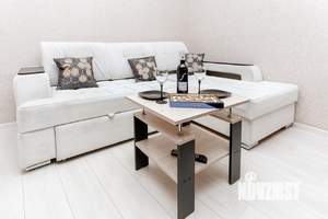 1-к квартира, посуточно, 49м2, 1/1 этаж