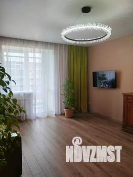 1-к квартира, посуточно, 45м2, 3/10 этаж