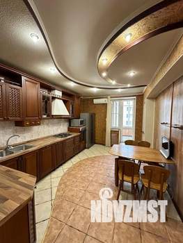 3-к квартира, посуточно, 105м2, 4/9 этаж