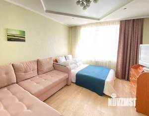 2-к квартира, посуточно, 70м2, 1/1 этаж