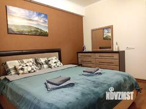 2-к квартира, посуточно, 56м2, 1/1 этаж