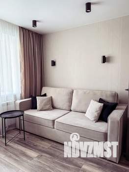 1-к квартира, посуточно, 30м2, 4/9 этаж