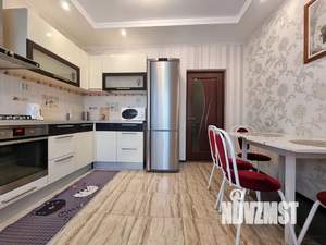 2-к квартира, посуточно, 70м2, 4/9 этаж